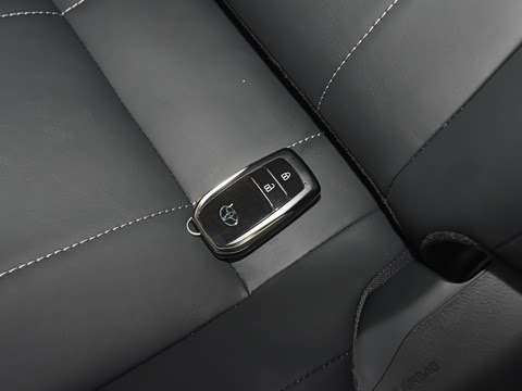 2024�� 2.0L CVT����������