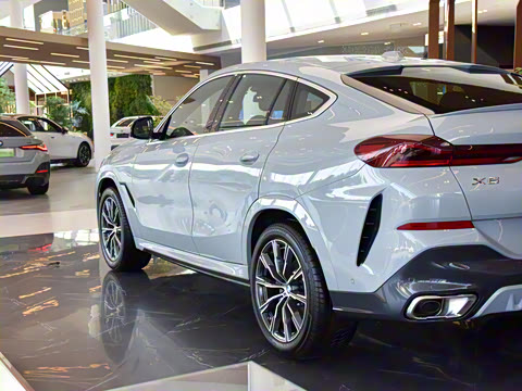 2023�� xDrive30i M�˶���װ