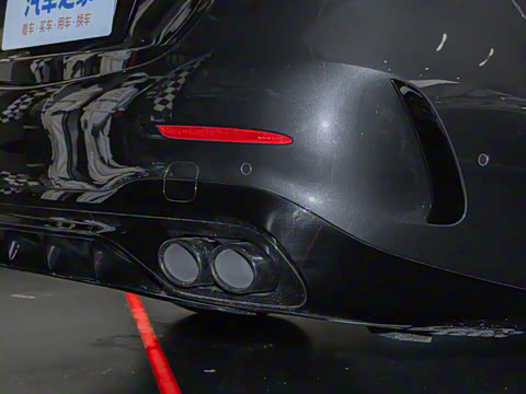 2025�� AMG C 43 4MATIC