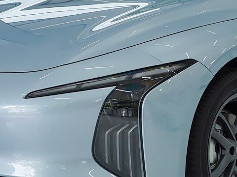 2025�� 555���˰�