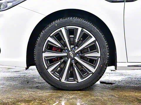 2025�� 2.0T DCT ������