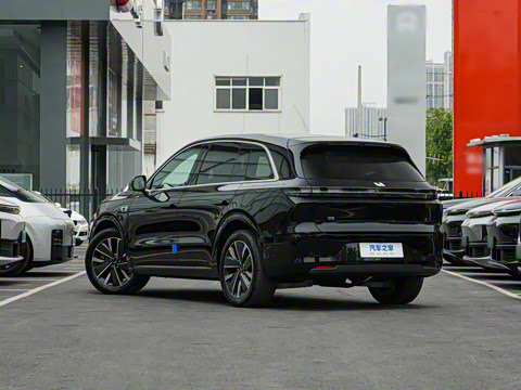 2025�� Pro ���ܻ��°�