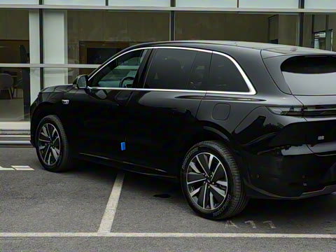 2025�� Pro ���ܻ��°�