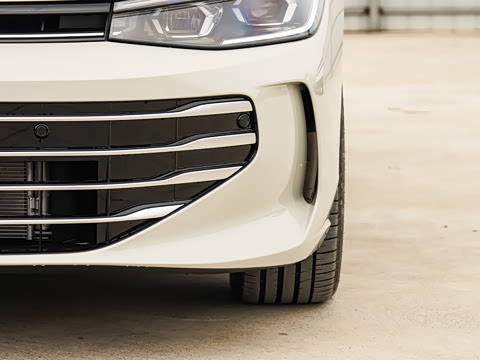 2025�� Pro 380TSI �ǿ���ҫ��