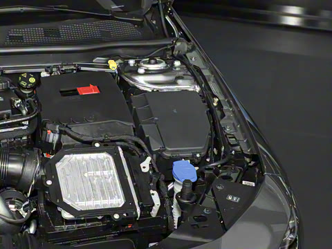 2025�� CLA 260 4MATIC