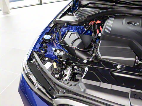 2024�� 325i M�˶���װ