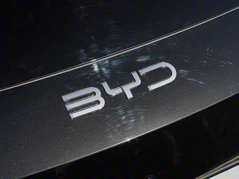 2025�� �Ǽݰ� 305km ���ɰ�