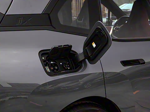 2023�� �Ŀ� xDrive50