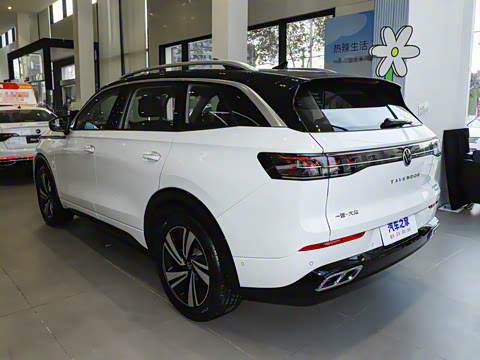 2024�� �Ŀ� 380TSI ����R-LineѲ�� ������