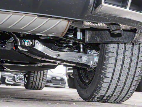 2025�� 40 TFSI ʱ�ж�����