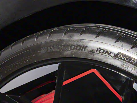 2025�� JOHN COOPER WORKS