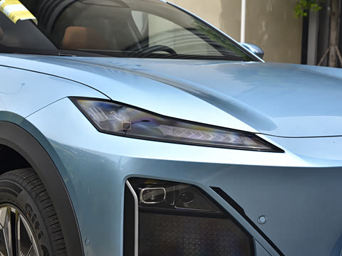 2025�� 285Max ��ΪǬ���Ǽ�ADS SE���̰�