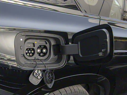 2025�� 680 Ultra������