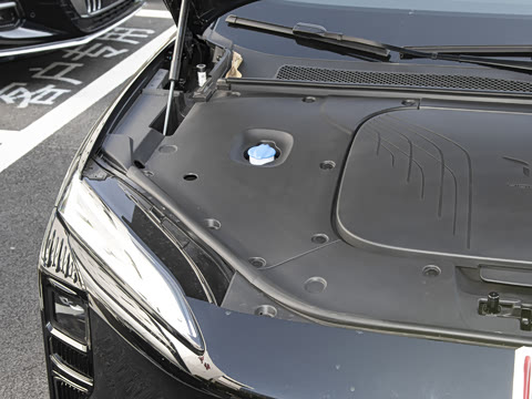 2025�� 680 Ultra������