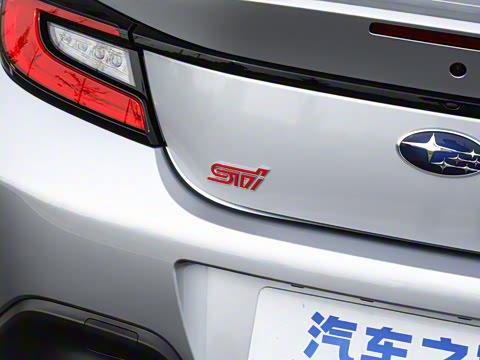 2025�� 2.4L �ֶ���EyeSight STI Sport