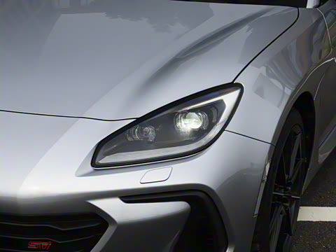 2025�� 2.4L �ֶ���EyeSight STI Sport