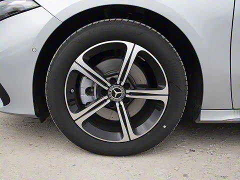 2025�� A 200 L ʱ����