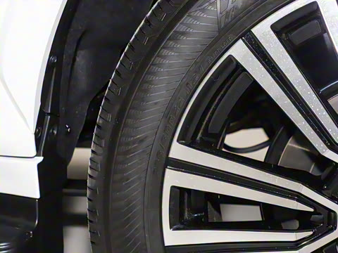 2025�� 700h ����