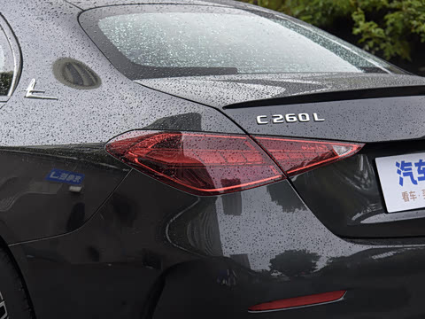 2024�� �Ŀ��� C 260 L �ҹ�˶���