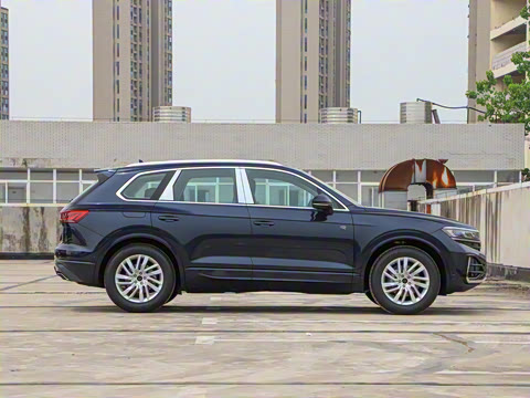 2025�� 2.0TSI ��Ӱ��