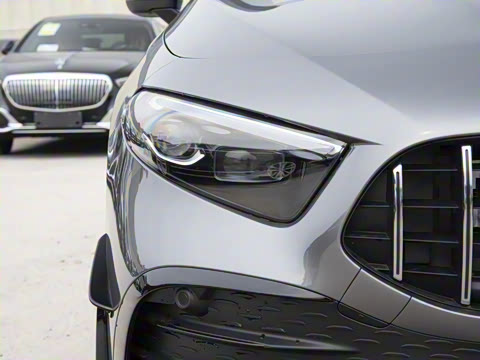 2025�� AMG A 35 4MATIC