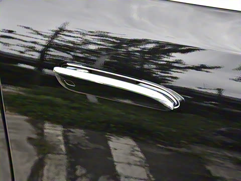 2024�� �Ŀ� E 300 L ������