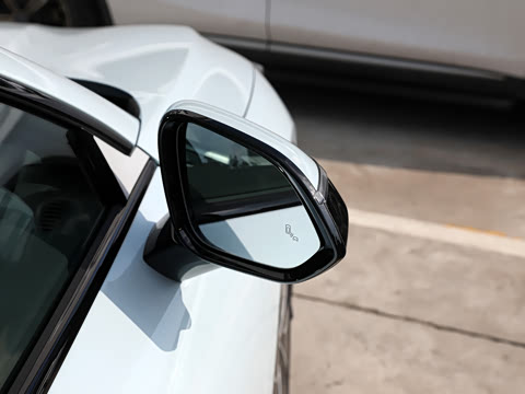 2024�� 560PRO 185kW