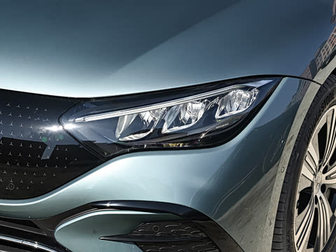 2025�� 500 4MATIC �ȷ��