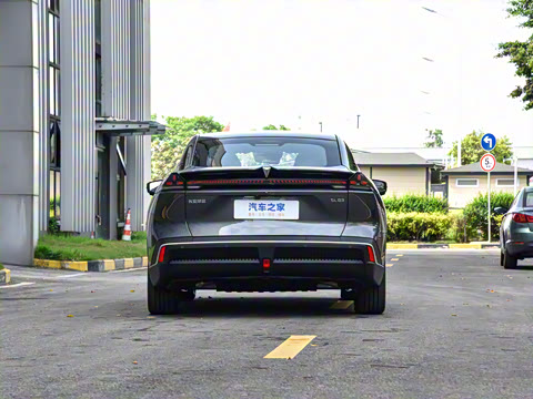 2025�� �Ŀ� ���羫Ӣ��