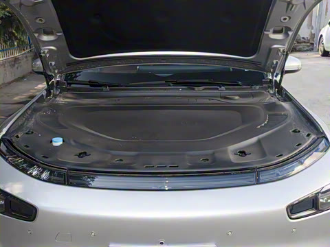 2023�� P7i 702 Max