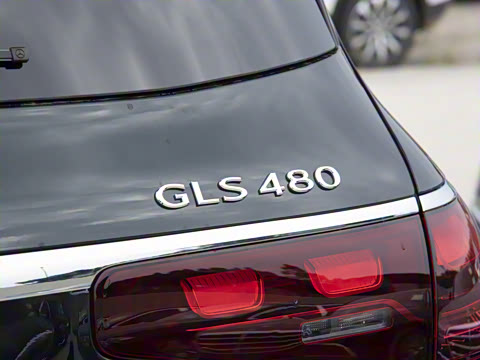 2025�� GLS 480 4MATIC