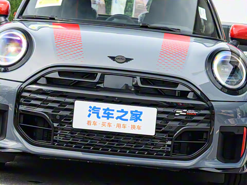 2025�� JOHN COOPER WORKS CABRIO