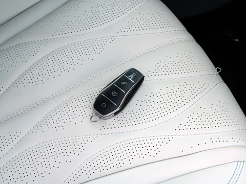 2025�� 605���˰�