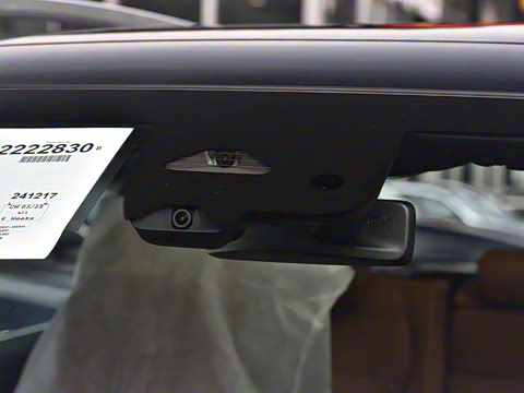 2025�� GLC 300 L 4MATIC ������ 7��