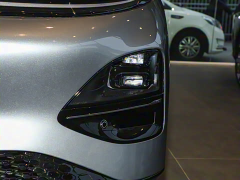 2023�� 755 �������� Max