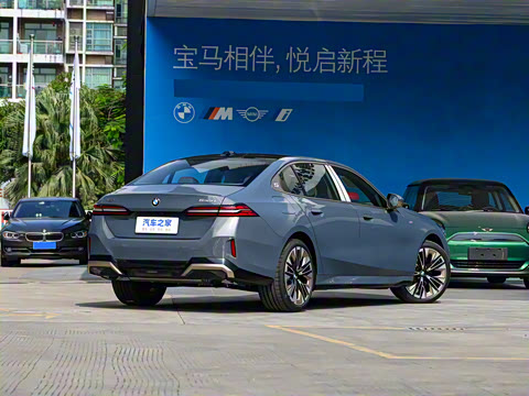 2024�� 530Li ������ M�˶���װ