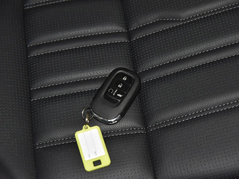 2025�� 240TURBO �������� 5��