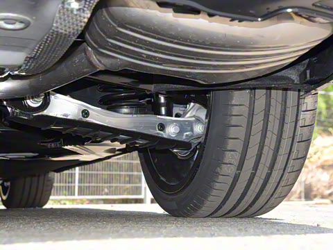 2024�� 40 TFSI ����������(��ҹ��)