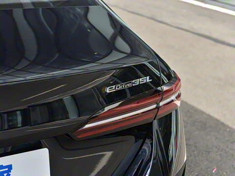 2024�� eDrive 35L ������ M�˶���װ