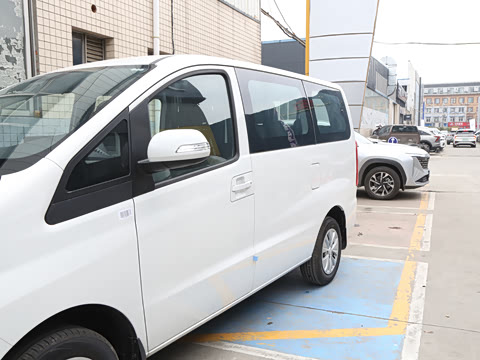 2025�� 1.8L �ֶ������� 7/8��