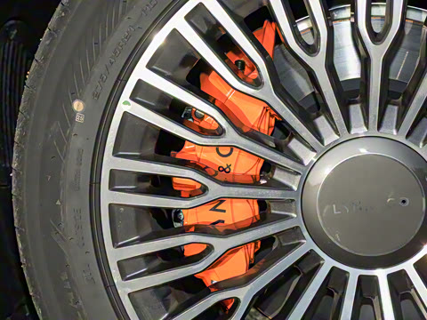 2025�� 2.0T ̽����