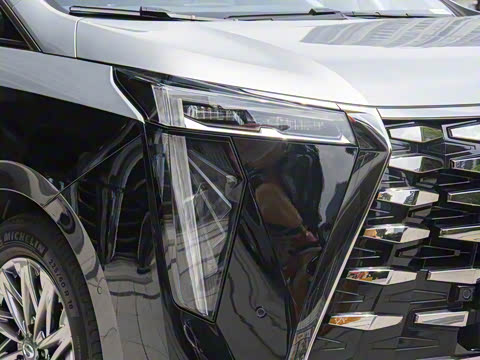 2025�� Ǭ��ϵ�� Ultra ͷ�Ȳ�