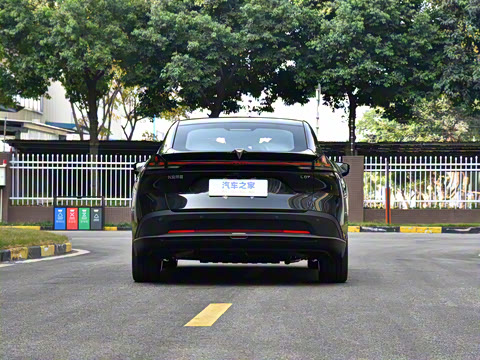 2024�� 300Max���̰�