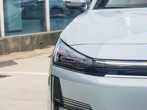 2025�� EM-i 60km ������