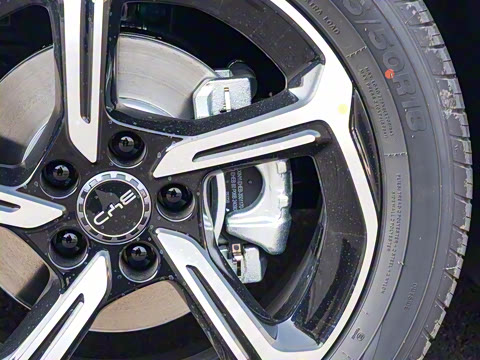 2025�� 605���˰�