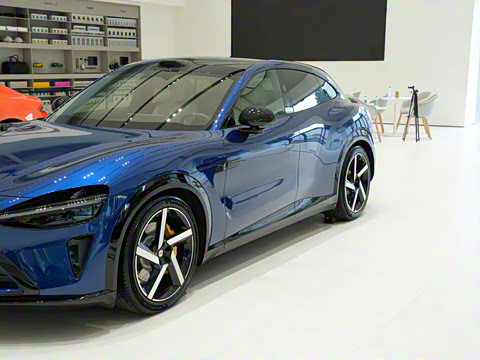 2025�� ������������������Max��