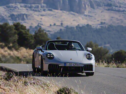 2025�� Carrera GTS Cabriolet 3.6T