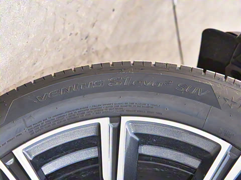 2023�� xDrive 30Li M�˶���װ