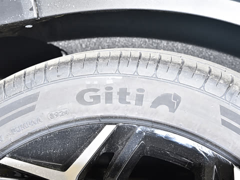 2024�� 230MaxǬ���Ǽ�ADS SE���̰�