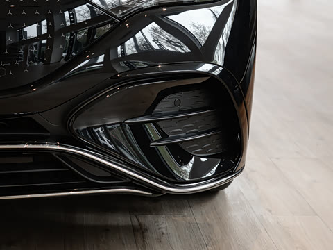 2025�� 500 4MATIC ������